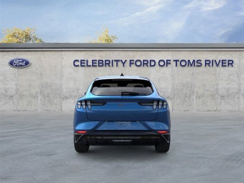 New 2025 Ford Mustang Mach-E GT image 5