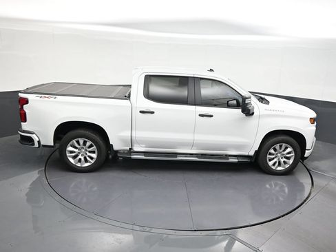 Used 2021 Chevrolet Silverado 1500 Custom w/ Custom Max Trailering Package AWD/4WD image 21