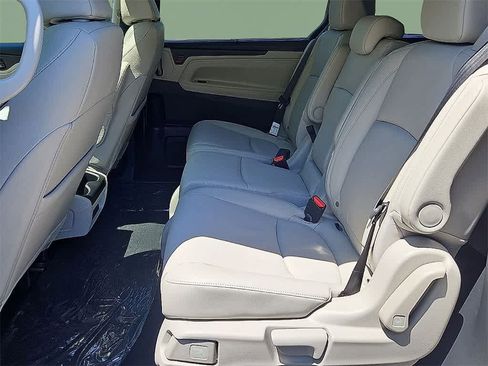 New 2026 Honda Odyssey EX-L image 7