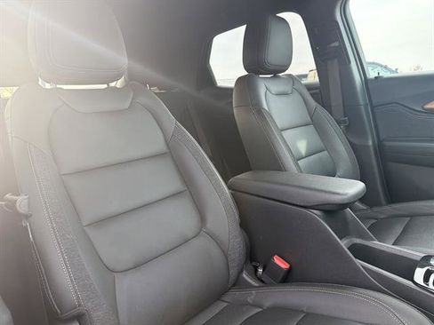 Used 2023 Chevrolet TrailBlazer ACTIV image 23