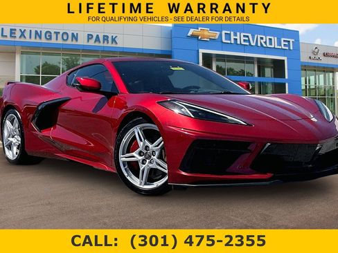Used 2021 Chevrolet Corvette Stingray Premium Cpe w/ Z51 Performance Package RWD image 1