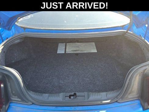Used 2019 Ford Mustang Coupe RWD image 5