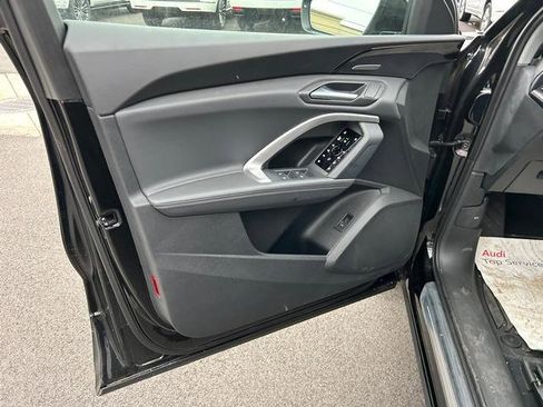 New 2025 Audi Q5 Premium Plus image 9