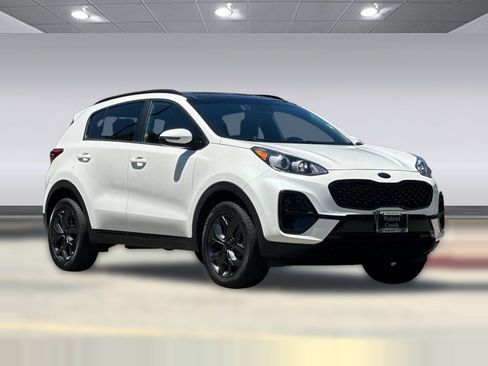 Used 2022 Kia Sportage Nightfall Edition AWD/4WD image 7