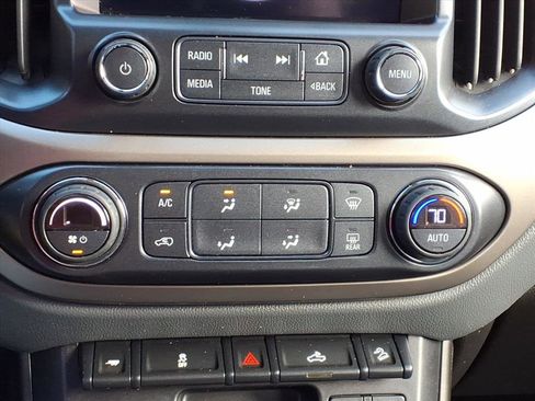 Used 2017 Chevrolet Colorado Z71 image 26