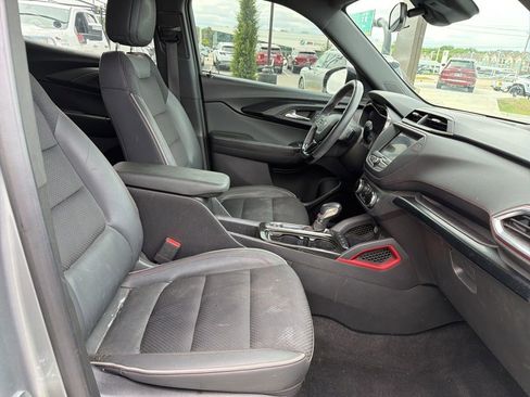 Used 2023 Chevrolet TrailBlazer RS FWD image 14