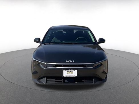 Used 2025 Kia K4 LXS image 3