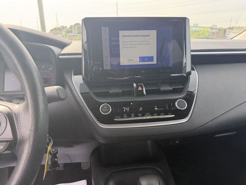 Used 2023 Toyota Corolla LE FWD image 18