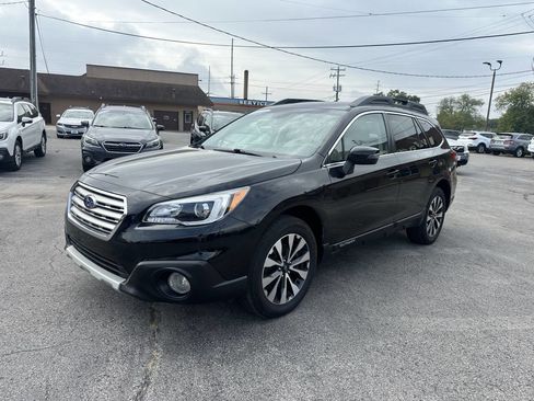 Used 2016 Subaru Outback 3.6R Limited image 12