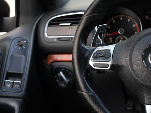 Used 2011 Volkswagen GTI Autobahn image 22