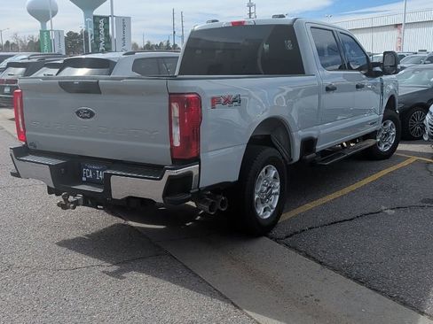 Used 2025 Ford F250 XLT w/ FX4 Off-Road Package image 12