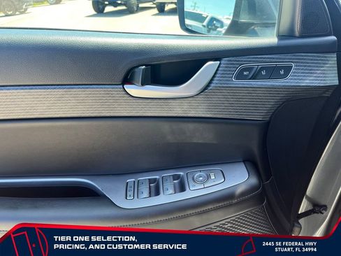 Used 2024 Hyundai Palisade Limited AWD/4WD image 24