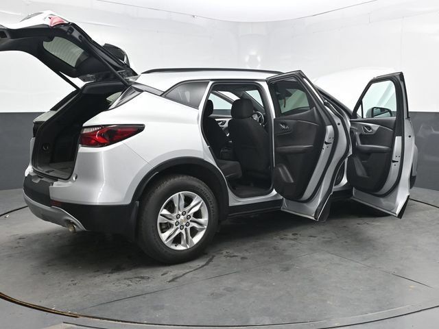 Used 2021 Chevrolet Blazer LT AWD/4WD image 45