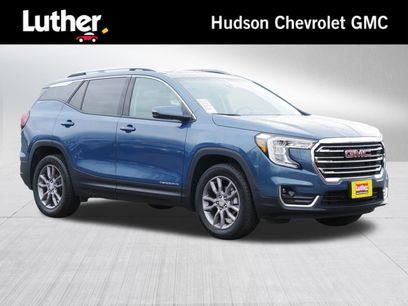 Used 2024 GMC Terrain SLT w/ Infotainment Package II