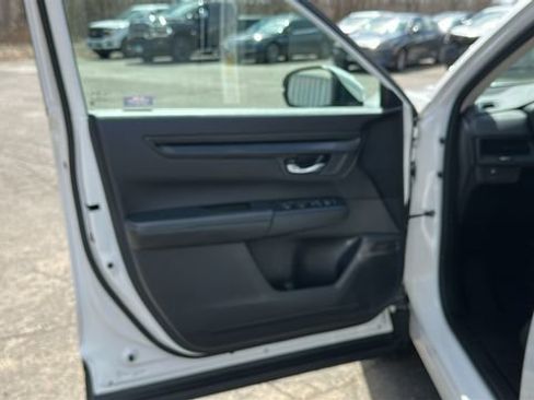 Used 2023 Honda CR-V EX image 8