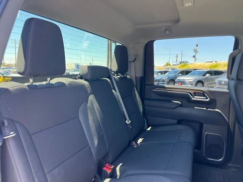 Used 2025 Chevrolet Silverado 2500 LT w/ Convenience Package AWD/4WD image 26