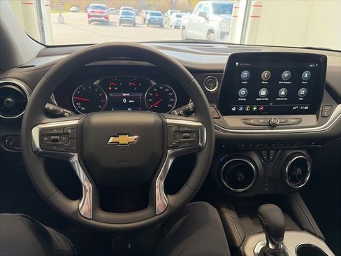 New 2025 Chevrolet Blazer LT w/ Convenience Package image 15