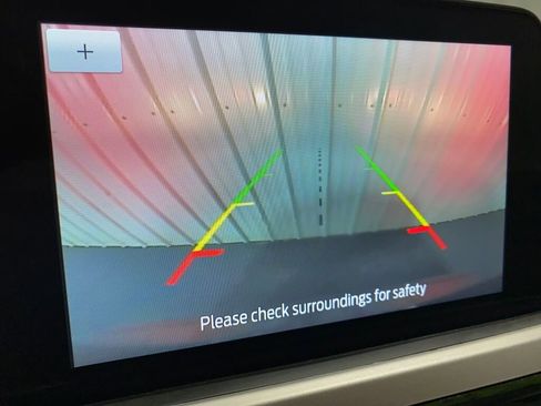 Used 2020 Ford Escape SE image 10