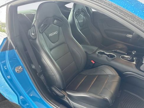 Used 2022 Ford Mustang GT Premium w/ Equipment Group 401A RWD image 25