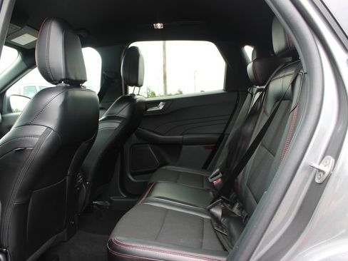 Used 2025 Ford Escape ST-Line FWD image 23