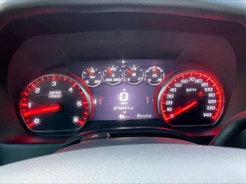 Used 2015 GMC Yukon XL Denali w/ Premium Package AWD/4WD image 23