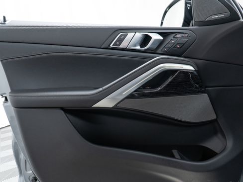 Used 2026 BMW X6 xDrive40i w/ Climate Comfort Package AWD/4WD image 11