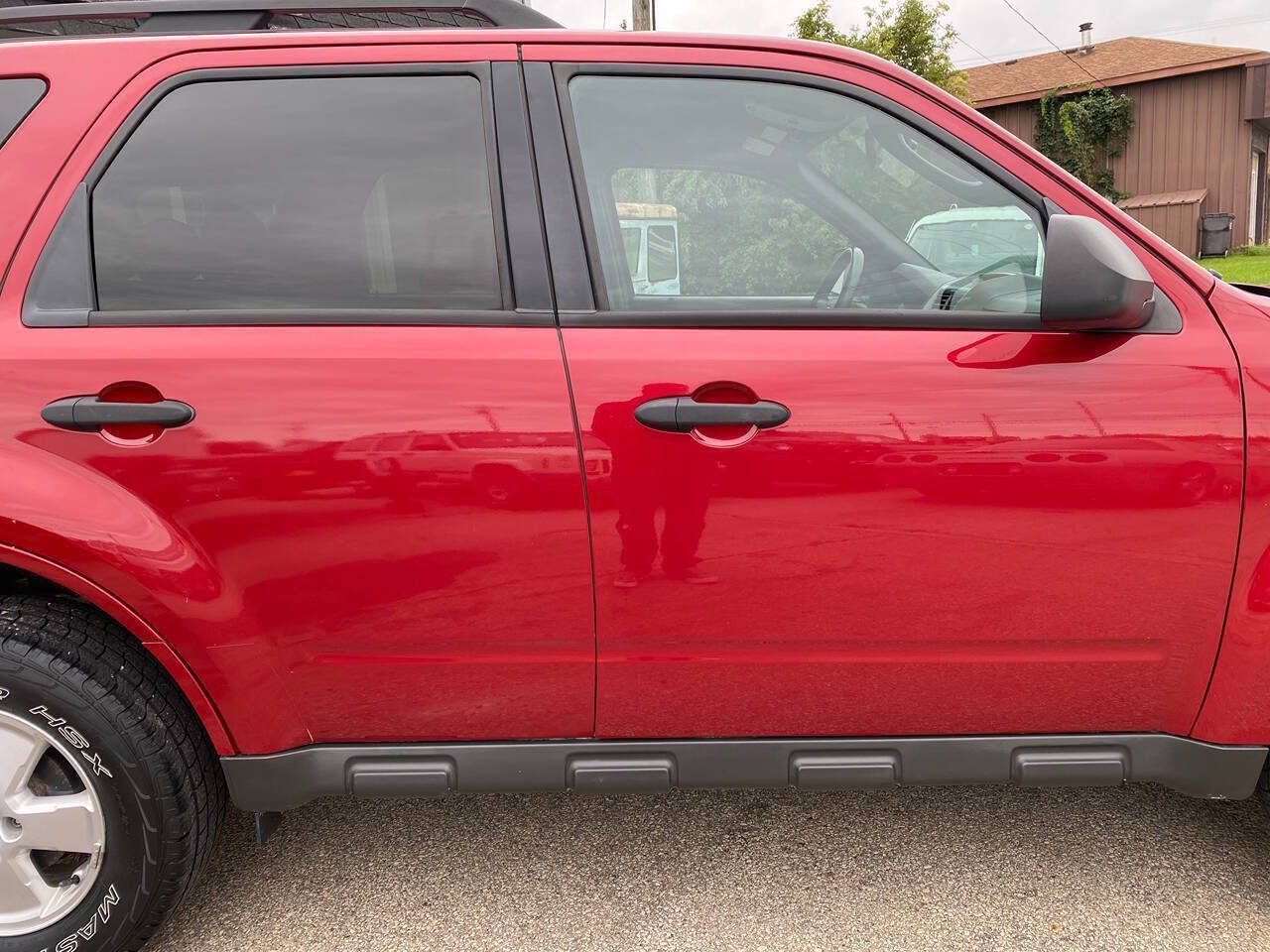 Used 2010 Ford Escape XLT FWD image 44