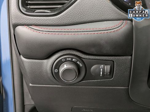 Used 2025 Dodge Durango GT image 20