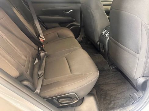 Used 2025 Hyundai Tucson SEL FWD image 13
