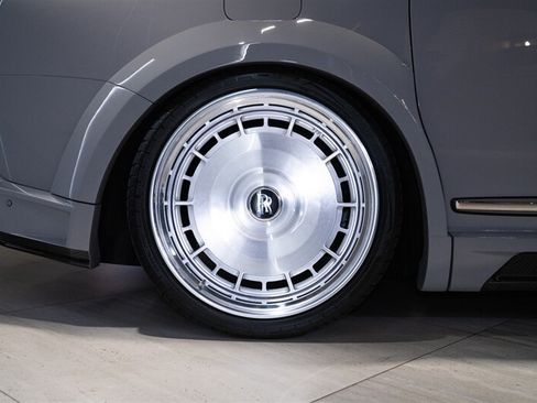 Used 2026 Rolls-Royce Cullinan AWD/4WD image 22