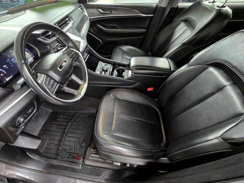 Certified 2021 Jeep Grand Cherokee L Limited AWD/4WD image 23
