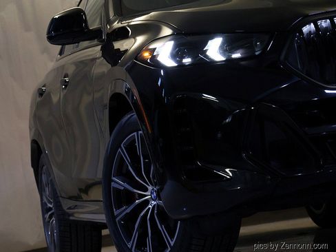 New 2026 BMW X6 xDrive40i w/ Climate Comfort Package image 4