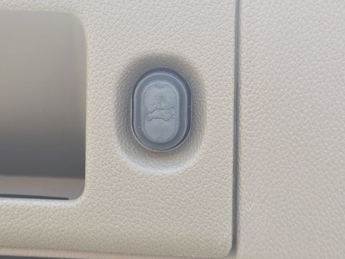 Used 2020 Chevrolet Tahoe Premier AWD/4WD image 13