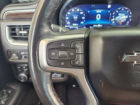 Used 2022 Chevrolet Tahoe Z71 w/ Z71 Off-Road Package AWD/4WD image 28