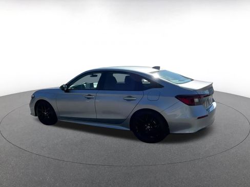 Used 2025 Honda Civic Sport image 11