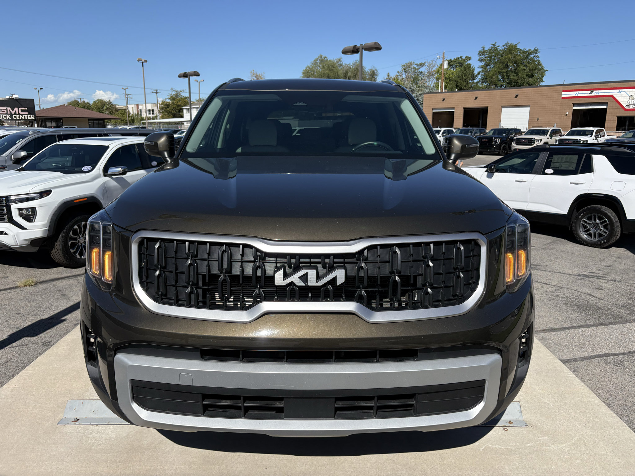 Used 2024 Kia Telluride EX AWD/4WD image 15