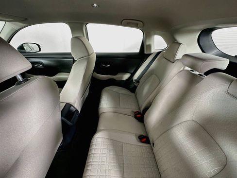 Certified 2024 Honda HR-V LX image 11