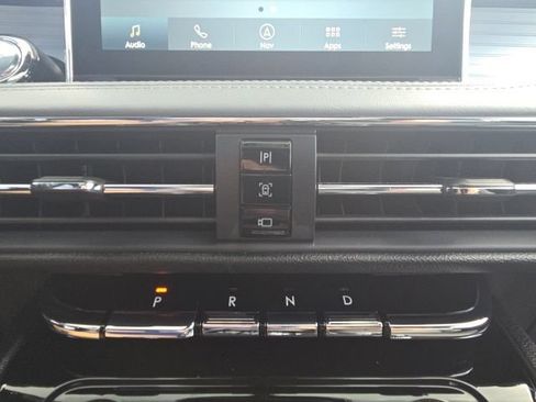 Used 2022 Lincoln Corsair AWD w/ Premium Package image 42