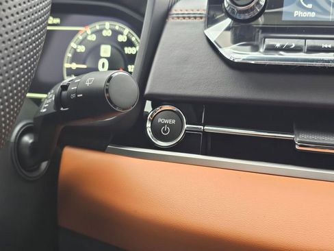 New 2025 Mitsubishi Outlander SEL image 22