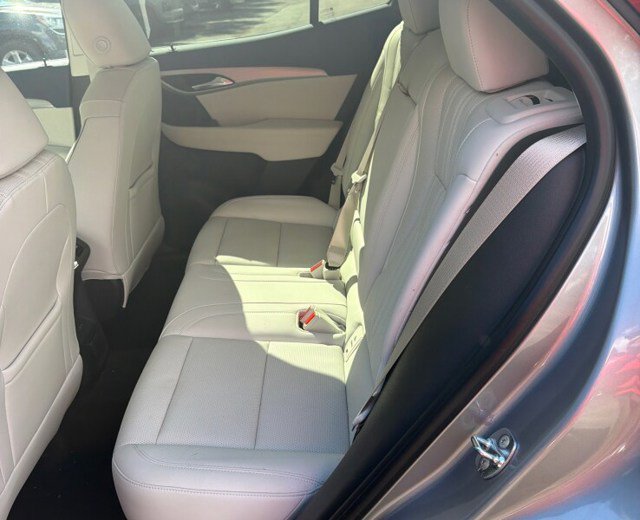 Used 2025 Buick Envision Avenir AWD/4WD image 5