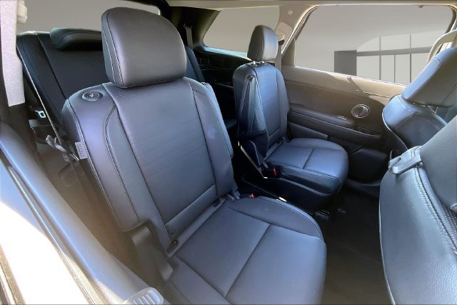 Used 2026 Hyundai Palisade Limited FWD image 23