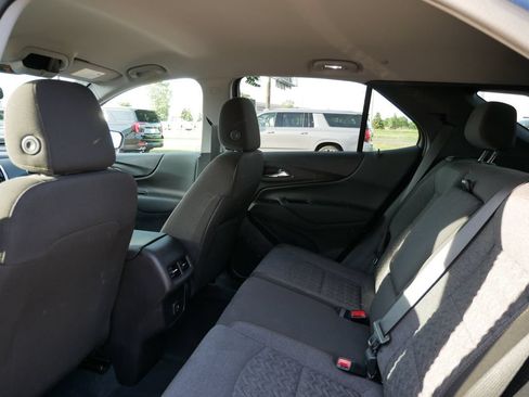Used 2024 Chevrolet Equinox LT AWD/4WD image 10