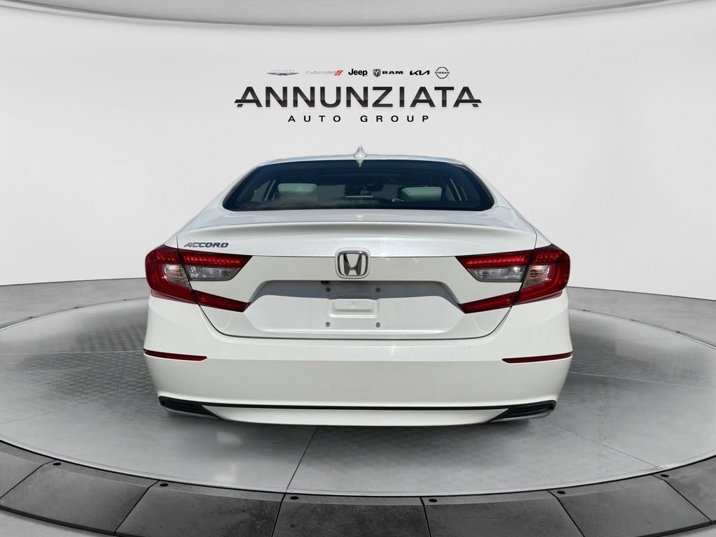 Used 2018 Honda Accord EX image 4