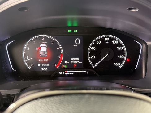 Used 2025 Honda Civic Sport image 22