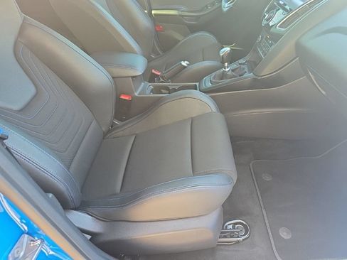 Used 2017 Ford Focus RS AWD/4WD image 24