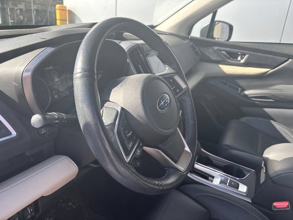 Used 2022 Subaru Ascent Limited AWD/4WD image 6