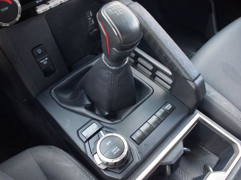 Used 2024 Toyota Tacoma SR AWD/4WD image 10
