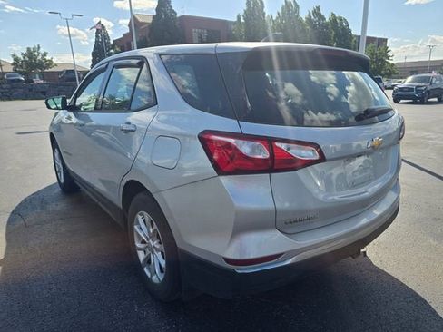 Used 2018 Chevrolet Equinox LS AWD/4WD image 7