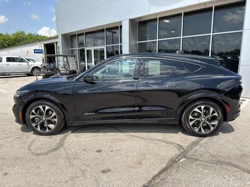 Used 2022 Ford Mustang Mach-E Premium RWD image 4