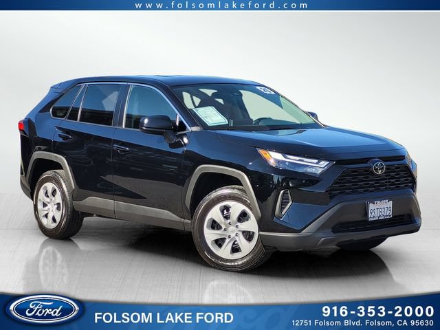 Used 2025 Toyota RAV4 LE FWD image 1